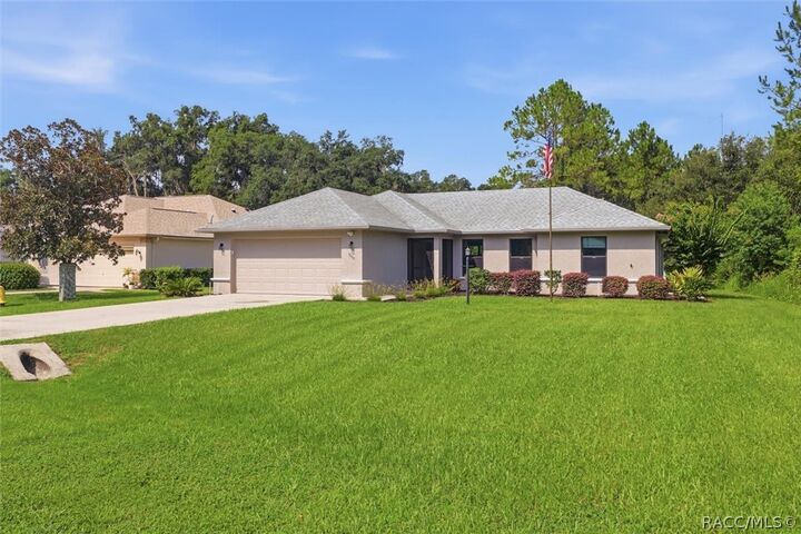 Property Photo:  3200 N Canterbury Lake Drive  FL 34442 