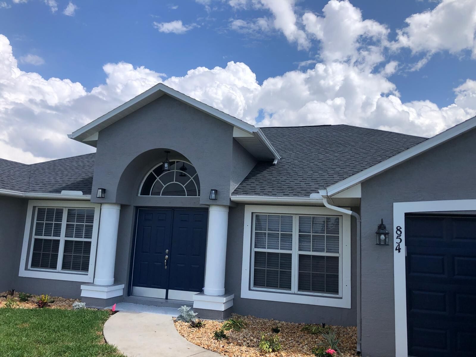 Property Photo:  854 SW Paar Drive  FL 34953 