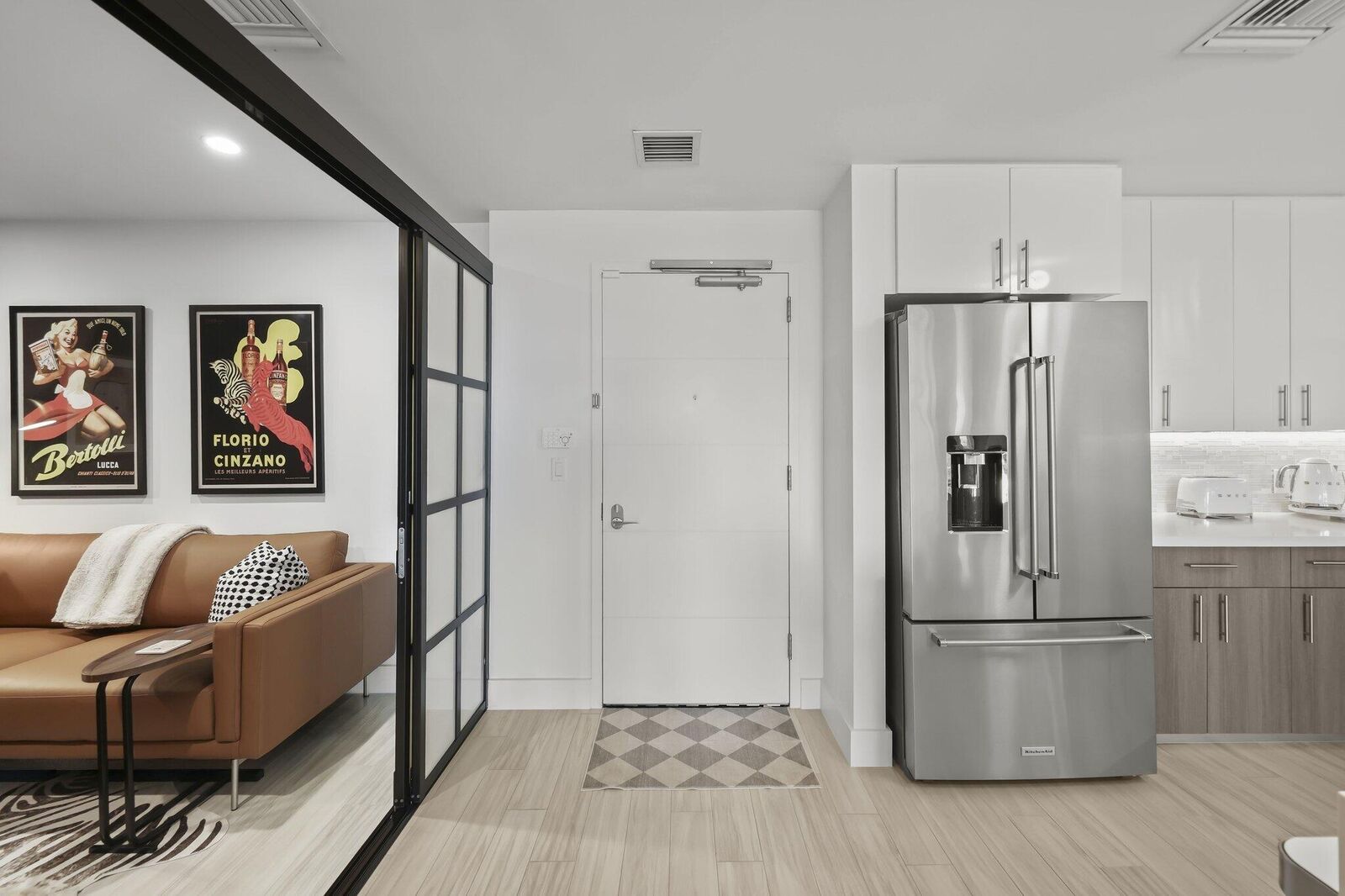 Property Photo: 236 SE 5th Avenue 306 FL 33483
