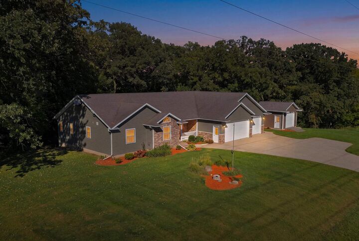 Property Photo: W10886 Westfox Road WI 53933