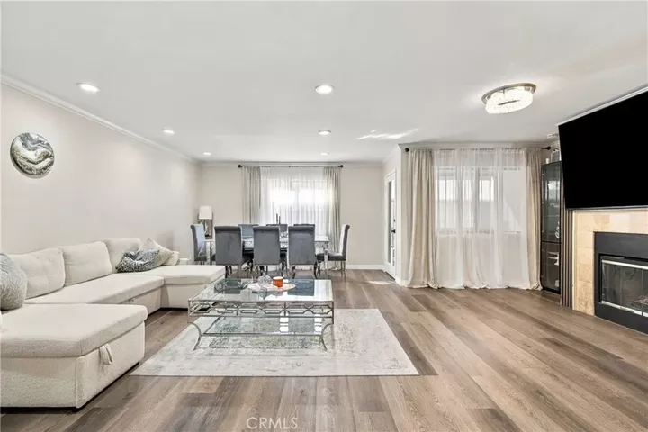 Property Photo:  330 Burchett 206  CA 91203 