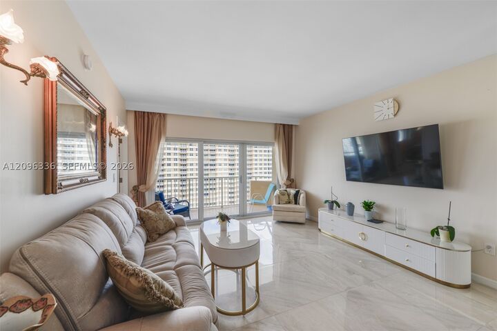 Property Photo: 1980 S Ocean Dr 18D FL 33009
