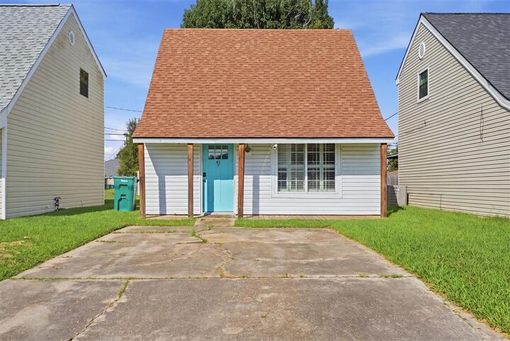 Property Photo: 41 Center Avenue LA 70663