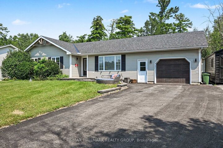 Property Photo:  108 Snye Court  ON K0A 1X0 