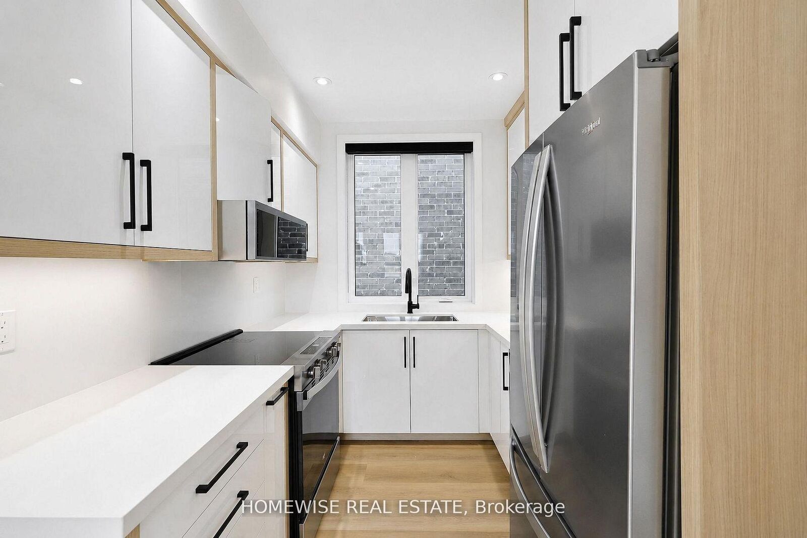 Property Photo:  159 Locksley Avenue 4  ON M6B 3N6 
