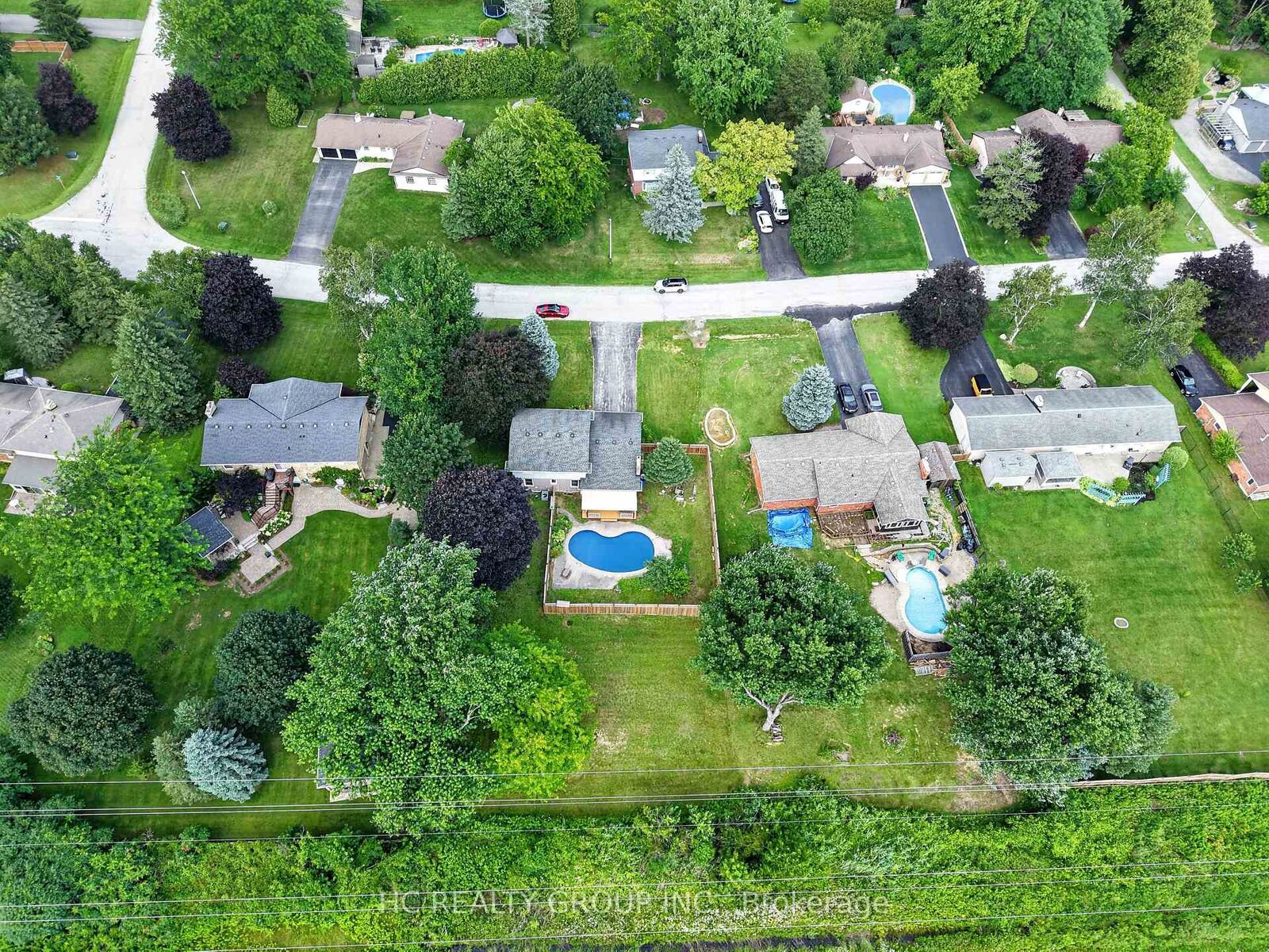 Property Photo:  22 Fireside Drive  ON L8N 2Z7 