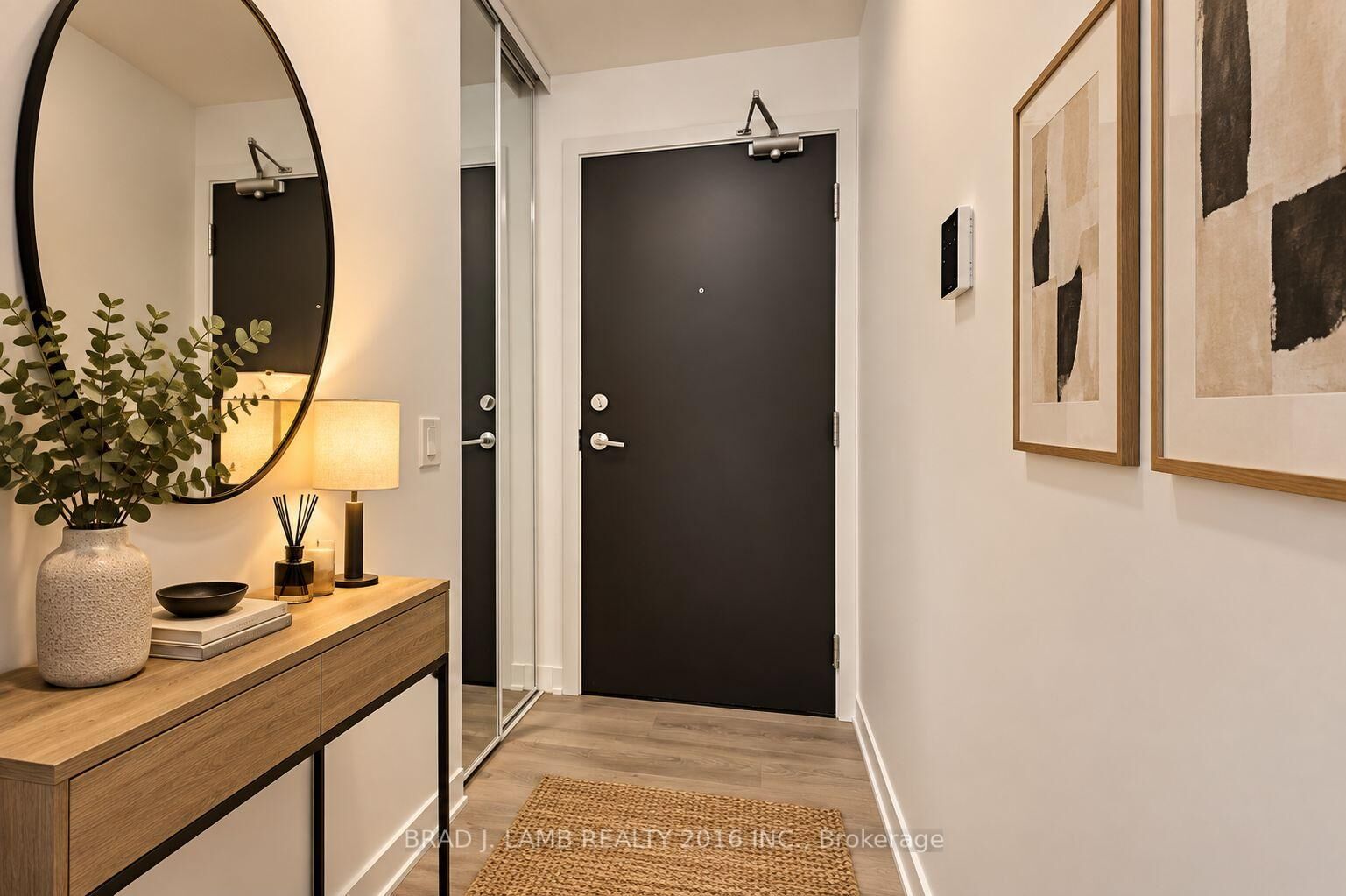 Property Photo:  87 Peter Street 2810  ON M5V 2G5 