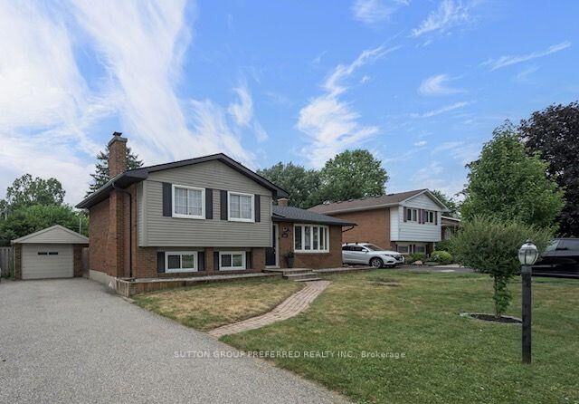 Property Photo:  240 Byron Avenue  ON N0L 1G3 