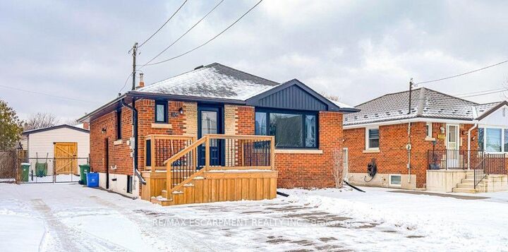 Property Photo: 374 East 16th Street Basement ON L9A 4K3
