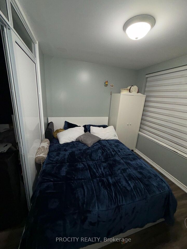 Property Photo:  9235 Jane Street 203  ON L6A 0J8 