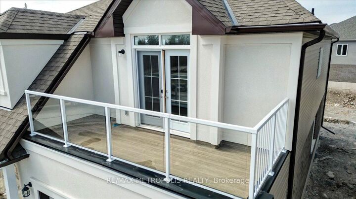 Property Photo:  78 Hillcroft Way  ON K0M 1A0 