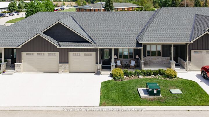 Property Photo:  11 Silver Creek Road  ON N0K 1W0 