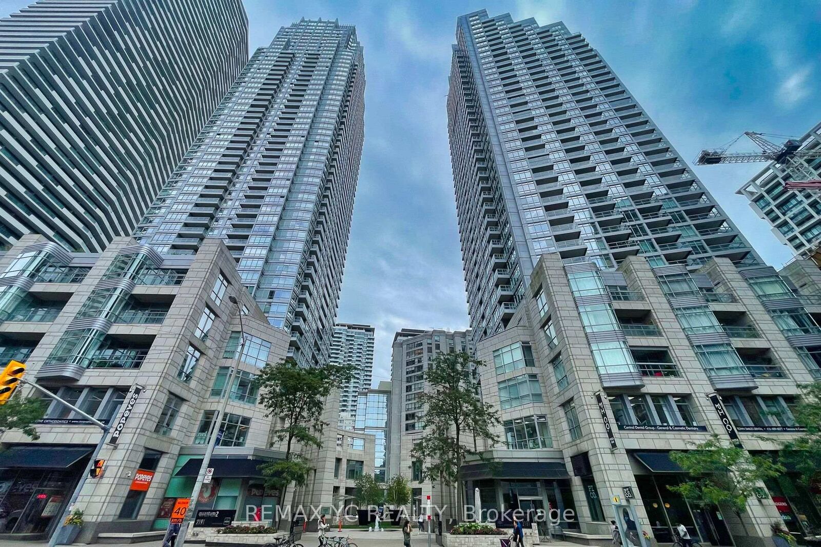 Property Photo:  2191 Yonge Street 1103  ON M4S 3H8 