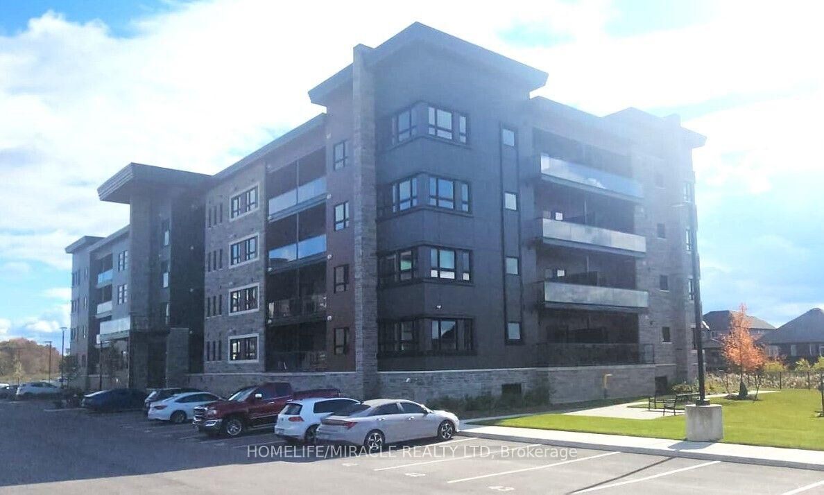 Property Photo:  118 Summersides Boulevard 113  ON L3E 0C1 