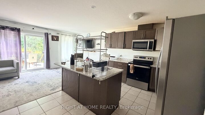Property Photo:  71 Woodedge Circle  ON N3P 0R8 