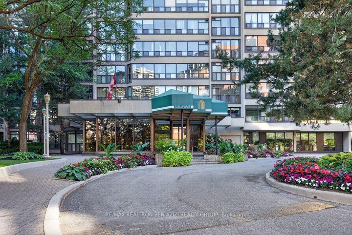Property Photo:  33 Elmhurst Avenue 1904  ON M2N 6G8 