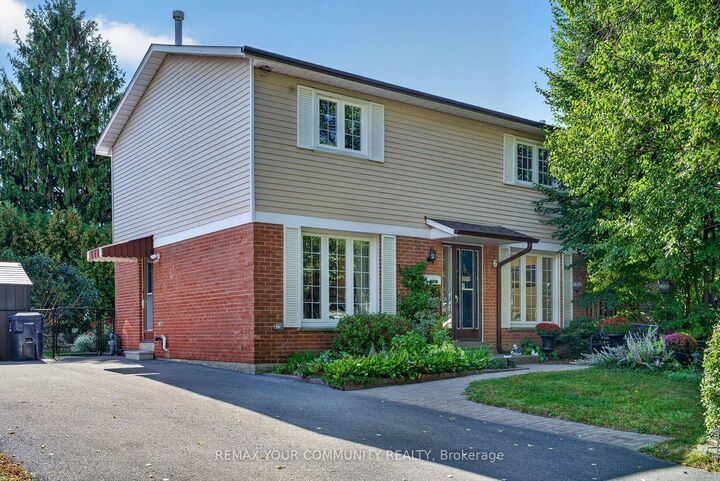 Property Photo:  6 Standbridge Court  ON M1B 2S5 