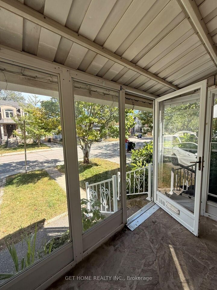 Property Photo: 100 Cadorna Avenue ON M4J 3X2