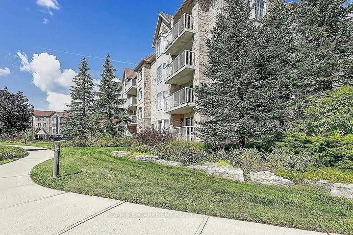 Property Photo:  216 Plains Road W F405  ON L7T 4K8 