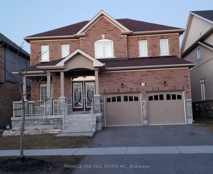 Property Photo:  226 Kenneth Cole Drive  ON L1C 0P3 