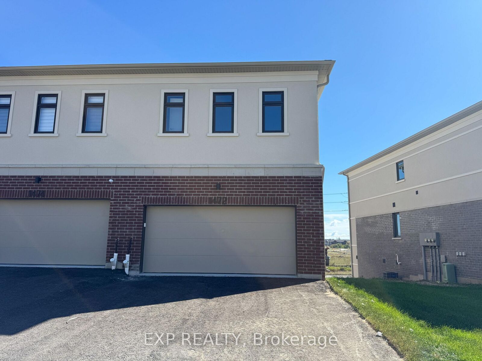 Property Photo:  1472 19th Avenue  ON L4E 1P5 