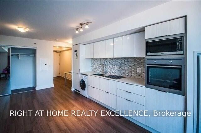 Property Photo:  318 Richmond Street W 602  ON M5V 1X2 