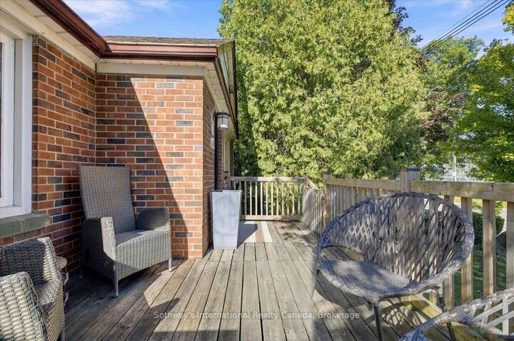Property Photo:  163 Deane Avenue  ON L6K 1N2 