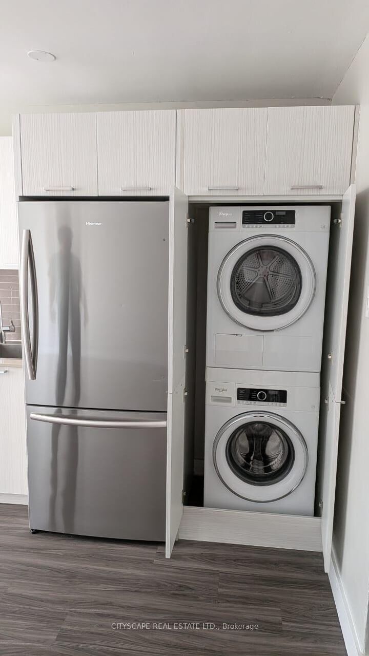 Property Photo:  85 Wellesley Street E 503  ON M4Y 1H8 