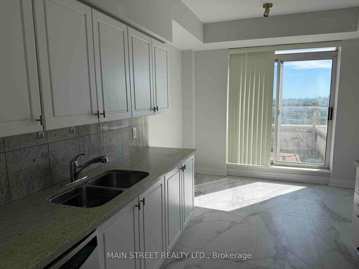 Property Photo:  2 Clairtrell Road Rg3  ON M2N 7H5 