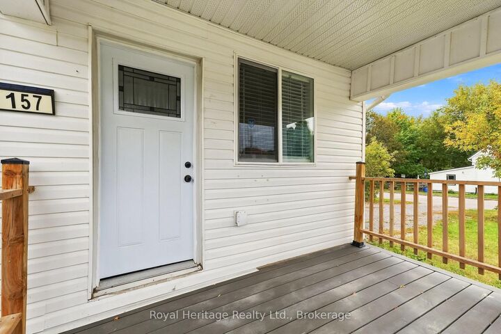 Property Photo:  157 Water Street  ON K8V 4M7 