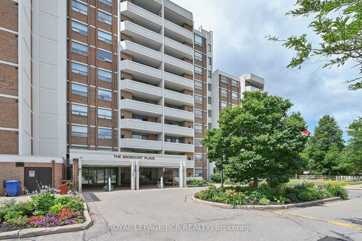 Photo de la propriété:  8 Fead Street 404  ON L9W 3X4 