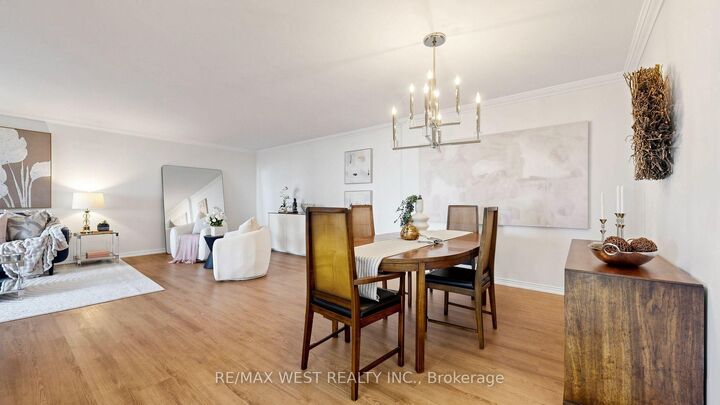 Property Photo:  20 Guildwood Parkway 706  ON M1E 5B6 