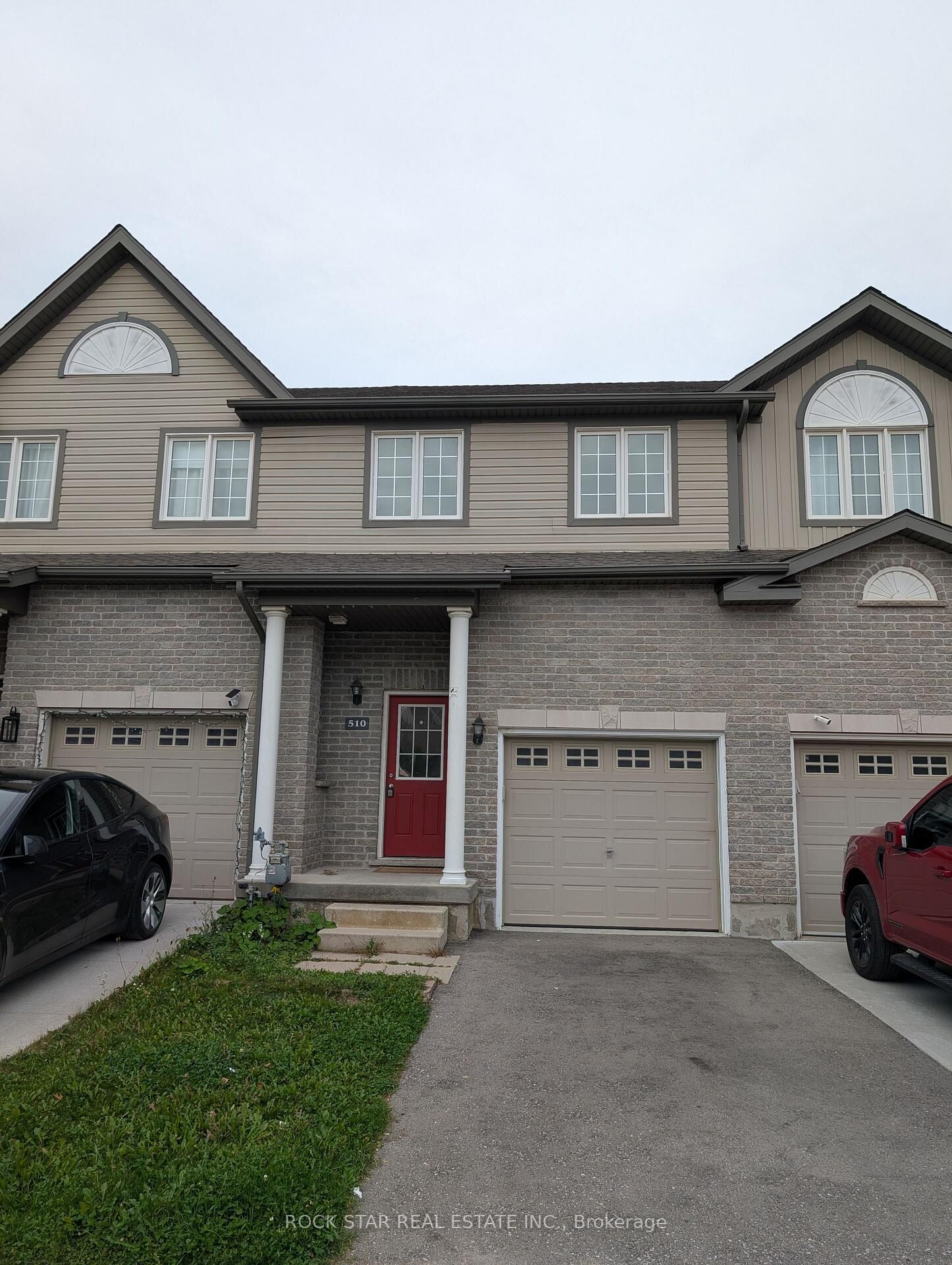 Property Photo:  510 Banffshire Crescent  ON N2R 1W7 