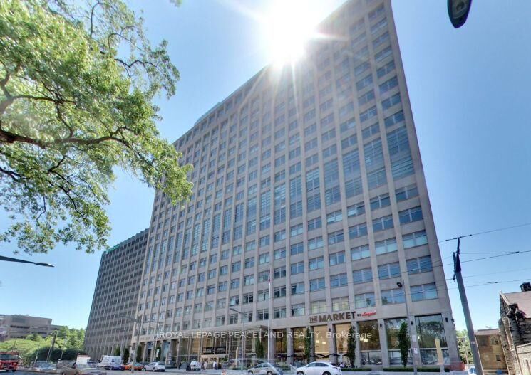 Property Photo:  111 St. Clair Avenue W 1607  ON M4V 1N5 