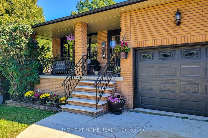 Property Photo:  8 Hunter Road  ON L3M 4A4 