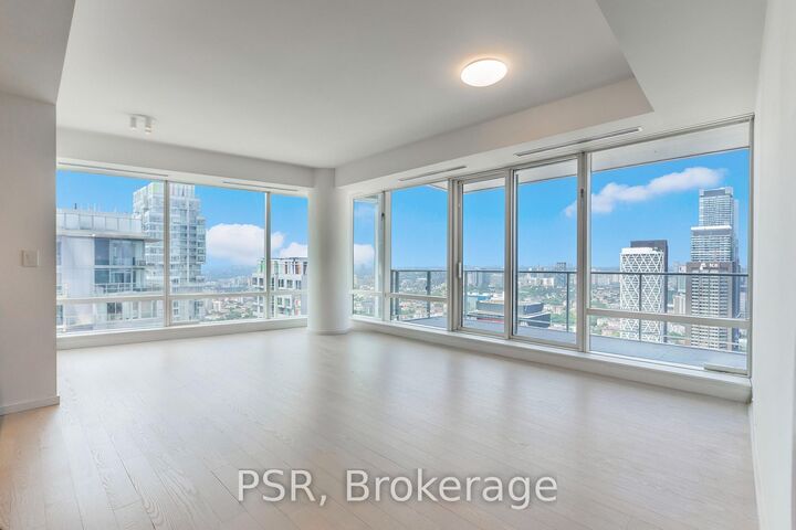 Property Photo:  180 University Avenue 3505  ON M5H 0A2 