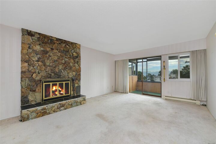 Property Photo:  660 Battery St #401  BC V8V 1E5 
