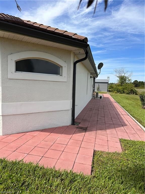 Property Photo:  1717 Abbott Ave  FL 33972 