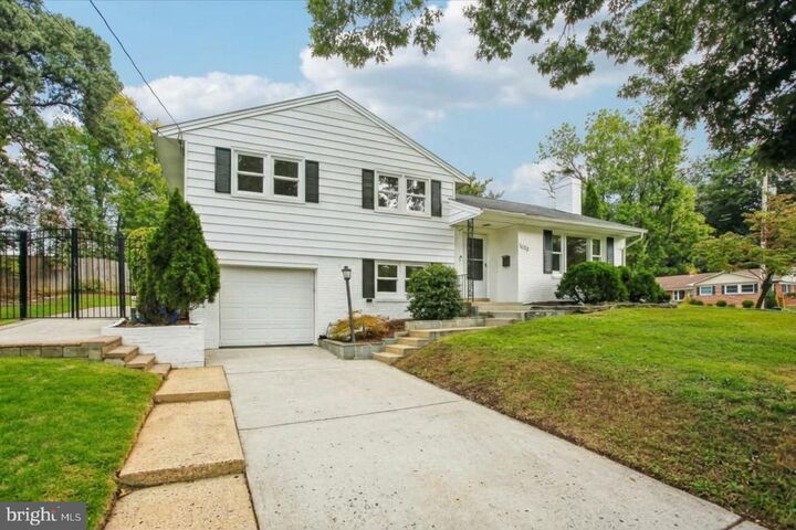 Property Photo:  6700 Hopewell Avenue  VA 22151 