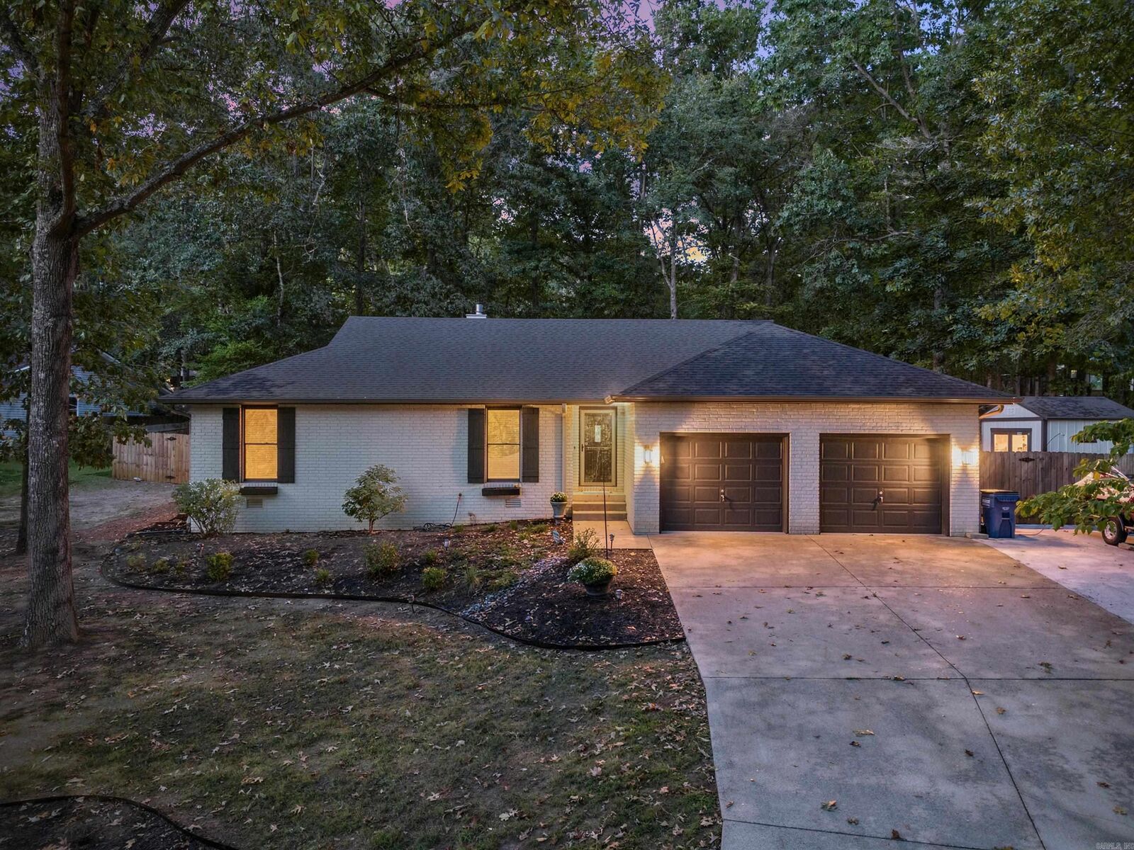 Property Photo:  794 Pebblecreek Dr  AR 72653 