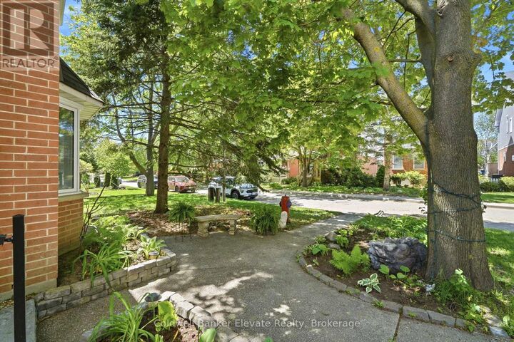 Property Photo:  334 Cottonwood Street  ON L9W 4X7 