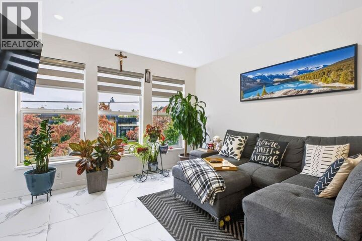 Photo de la propriété: 1135 Cartier Avenue 3 BC V3K 2C2
