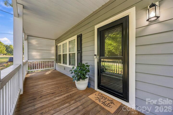 Property Photo: 109 Fulton Farms Lane 1 NC 28117