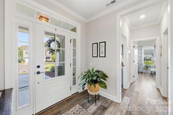 Property Photo:  203 Garden View Lane  NC 28152 