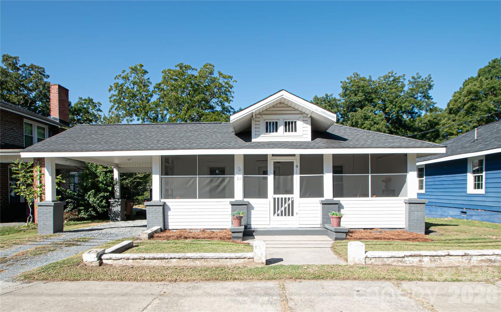 Property Photo: 313 N Elm Street NC 28103