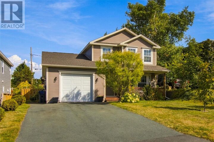 Property Photo:  11 Webster Place  NL A1W 5M7 