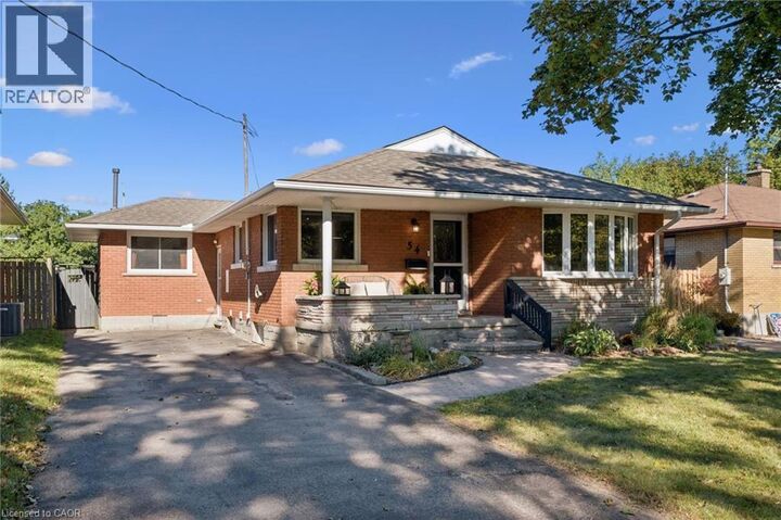 Property Photo:  54 Pinecrest Drive  ON N2A 2G6 