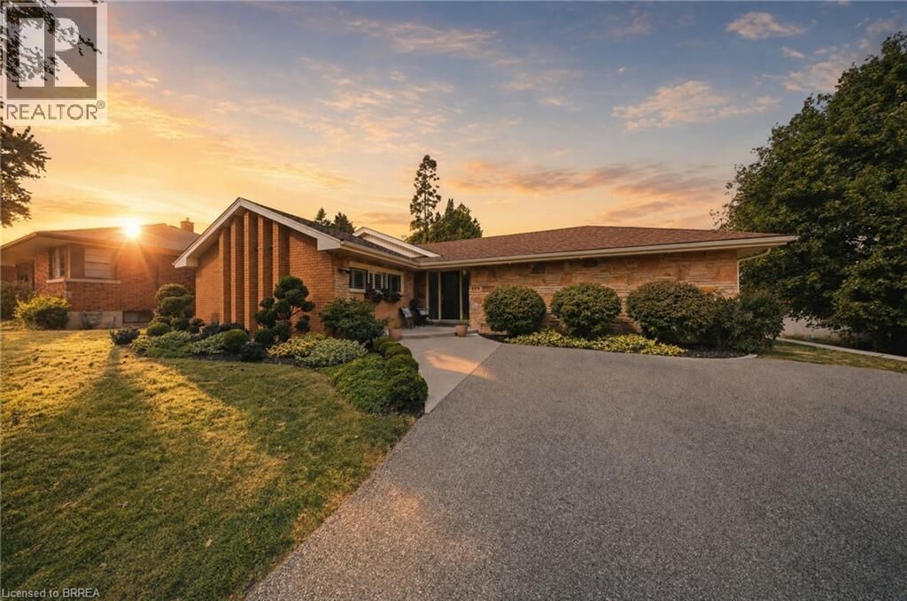 Property Photo:  129 Tranquility Street  ON N3R 3H9 