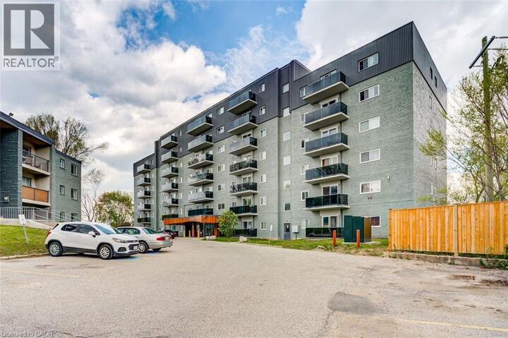 Property Photo:  80 King Edward Avenue 302  ON N5Z 3S9 