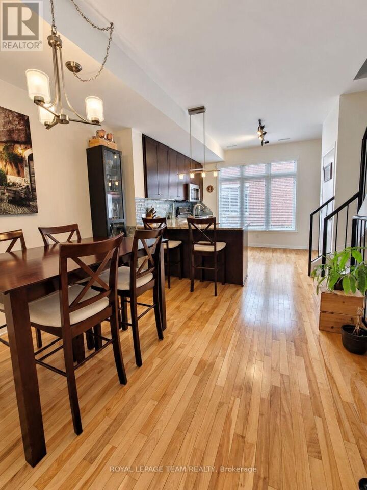 Property Photo:  797 Montreal Road 19  ON K1K 0S9 